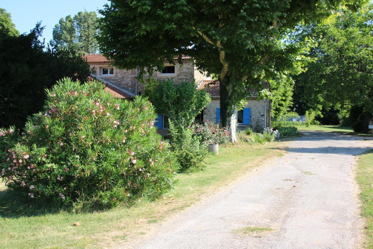 Ancienne Ferme Renovee Villa Upie Exterior photo